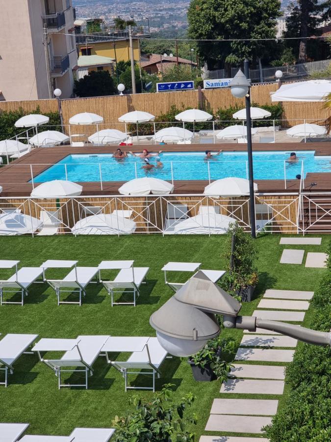 Ranch Palace Hotel Неаполь Екстер'єр фото